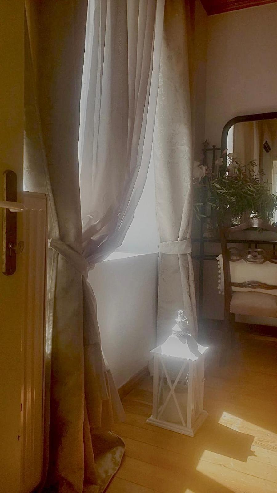 Appartamento Viktora'S House Himare Esterno foto
